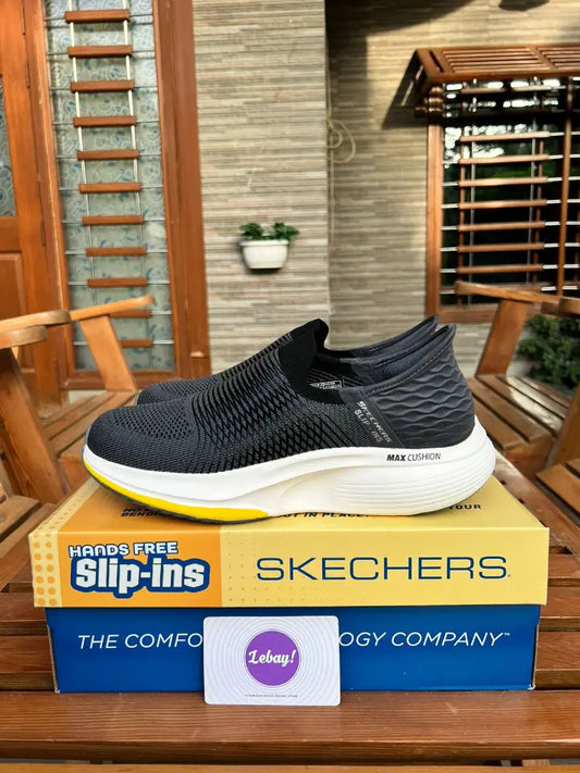 Skechers Max Cushion Slip Ins Ultra Light Silver Beast (Grade 8A)