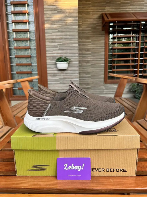 Skechers Max Cushion Slip Ins Coppers (Grade 7A)