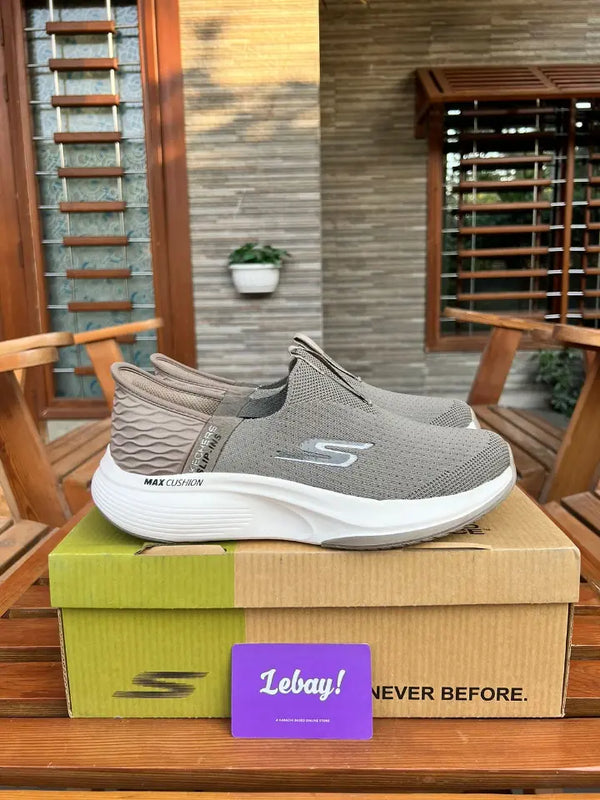 Skechers Max Cushion Slip Ins Golden Cream (Grade 7A)