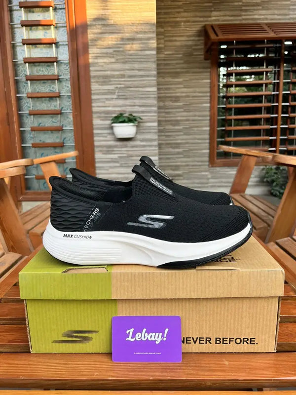 Skechers Max Cushion Slip Ins Black White (Grade 7A)