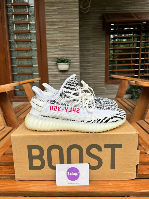Adidas Yeezy Boost V2 SPLY Zebra (Grade 8A)