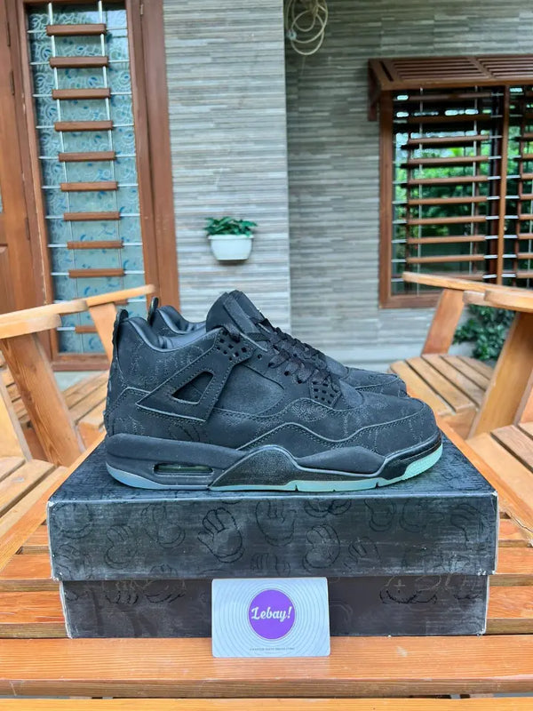 Air Jordan 4 Kaws Suede Black Cat (Grade 8A)